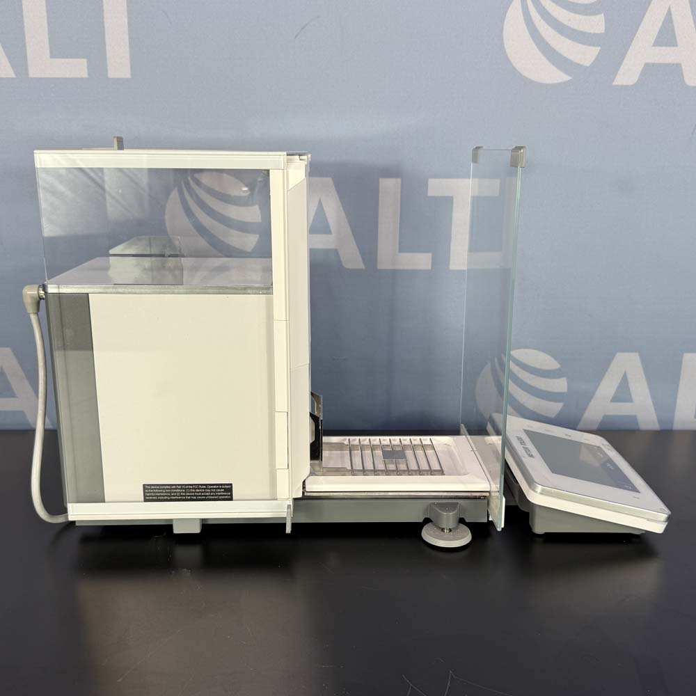 Mettler Toledo XSR225DU Dual Range Analytical Balance